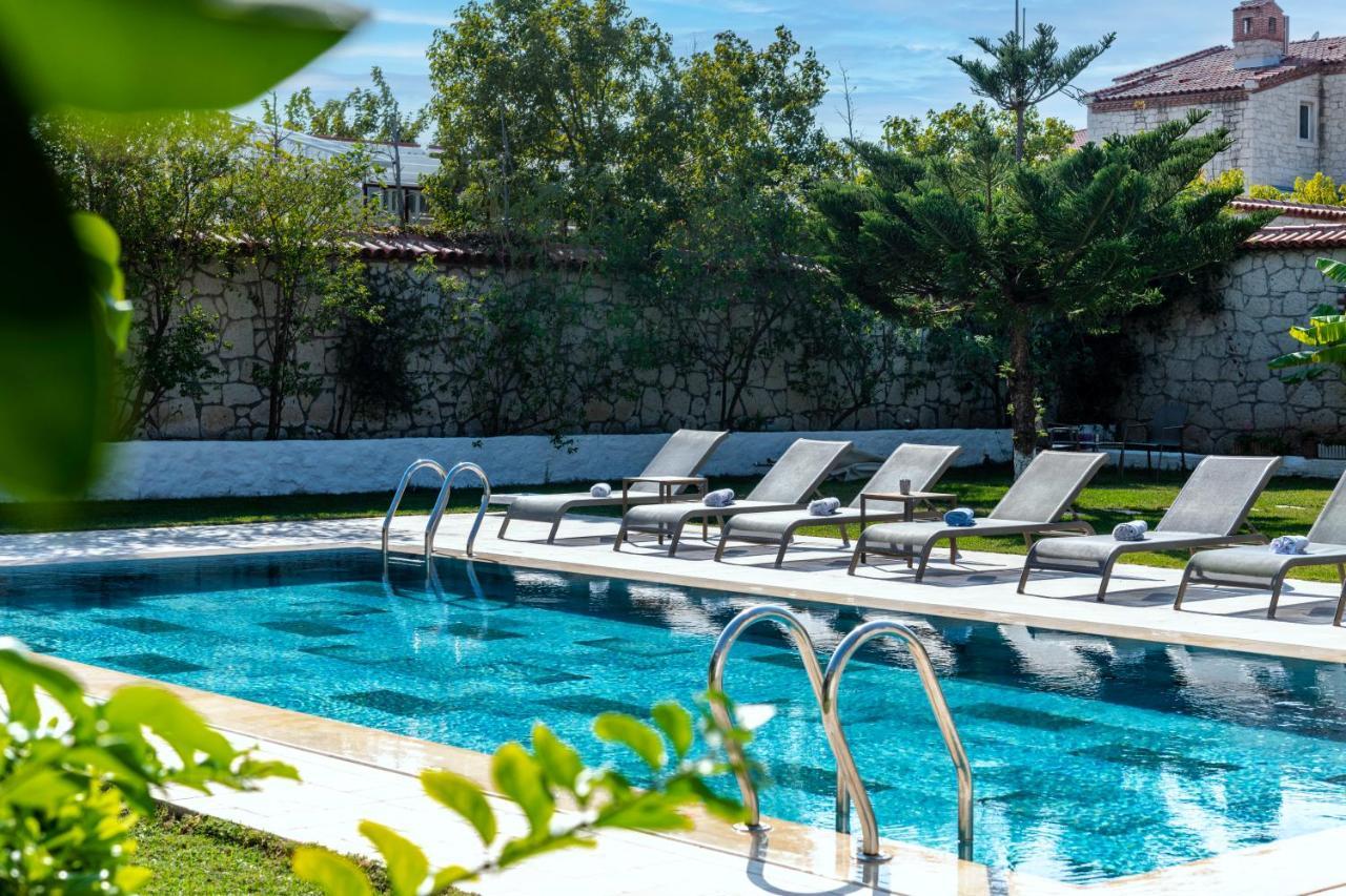 Alacati Koclu Konagi Hotel Bagian luar foto