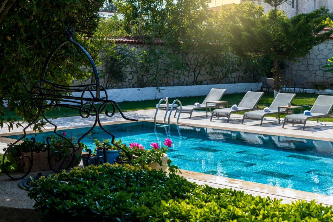 Alacati Koclu Konagi Hotel Bagian luar foto