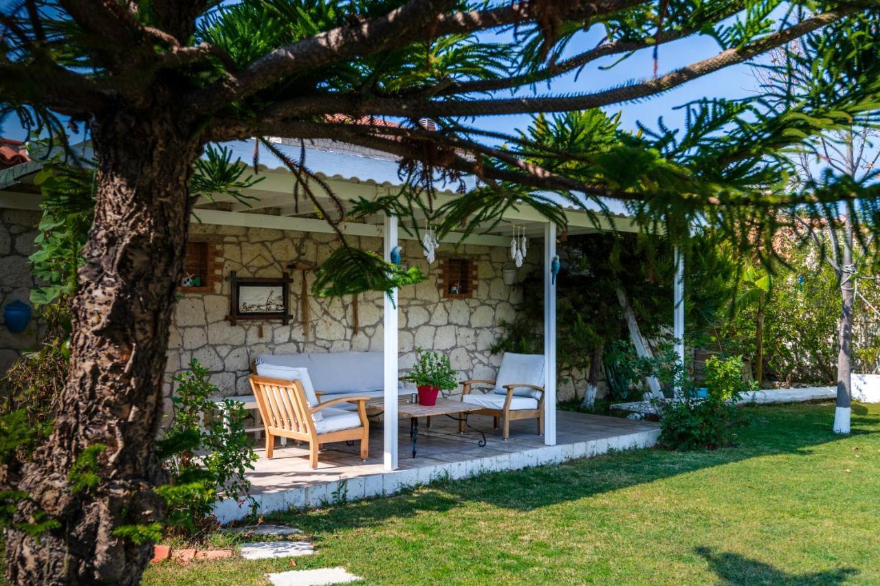 Alacati Koclu Konagi Hotel Bagian luar foto