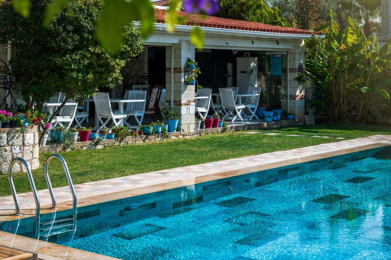 Alacati Koclu Konagi Hotel Bagian luar foto