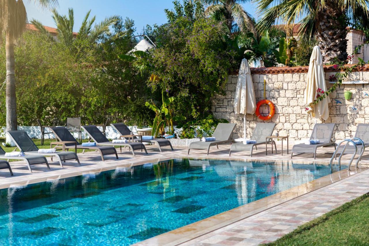 Alacati Koclu Konagi Hotel Bagian luar foto
